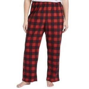 Wondershop Women’s Red and Black Plaid Pajama Pants